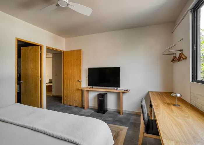 Apartment Owa Wellness Center *