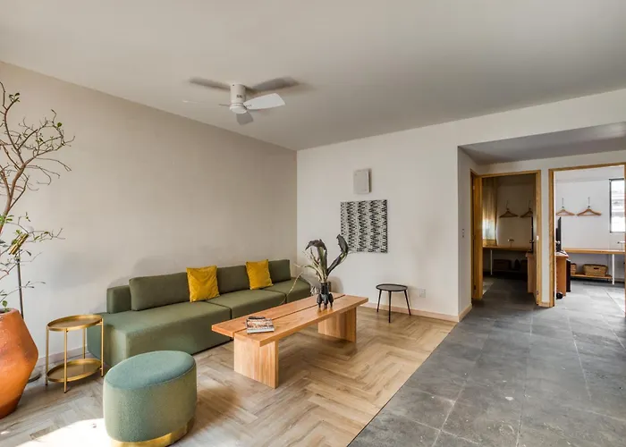 Apartment Owa Wellness Center *
